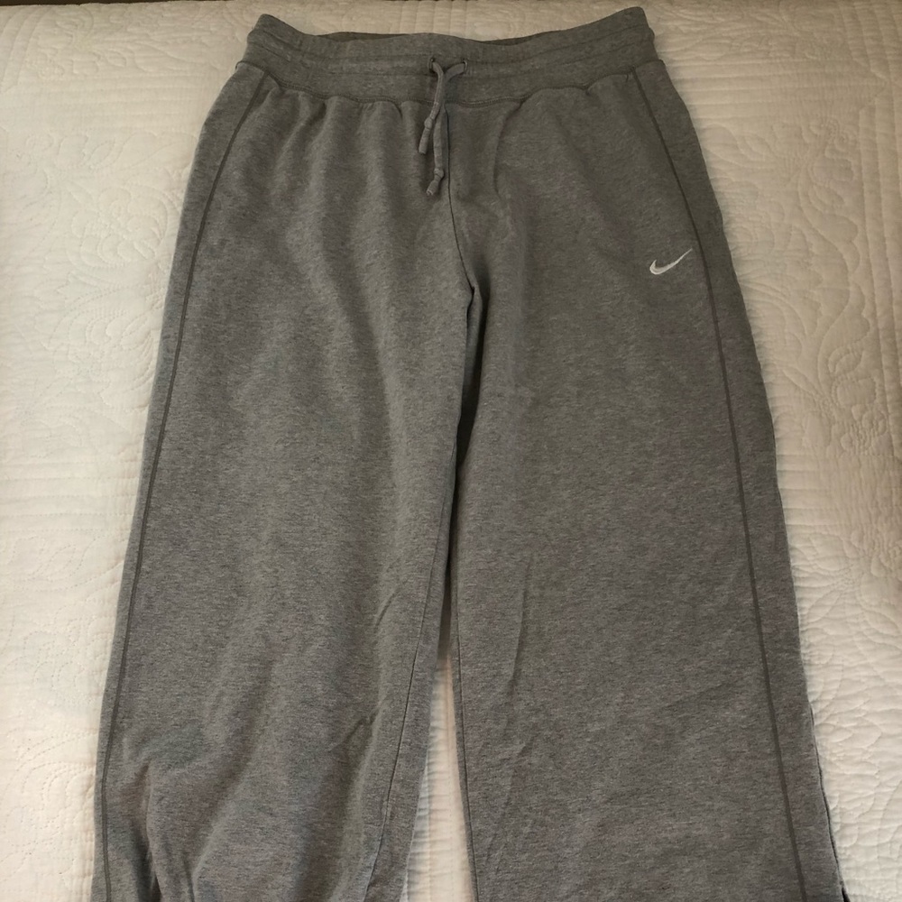 Nike Crop Sweats
